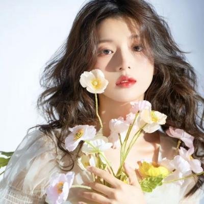 修炼废柴靠系统装逼